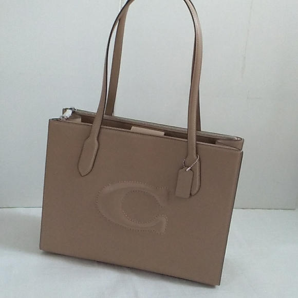 COACH Pebble Leather Tote Bag Taupe - Picture 3 of 12
